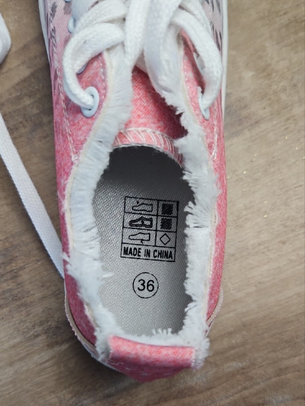 Casual Pink Ombre Leopard Print Women's Sneakers - White Trim - Picture 2 of 4